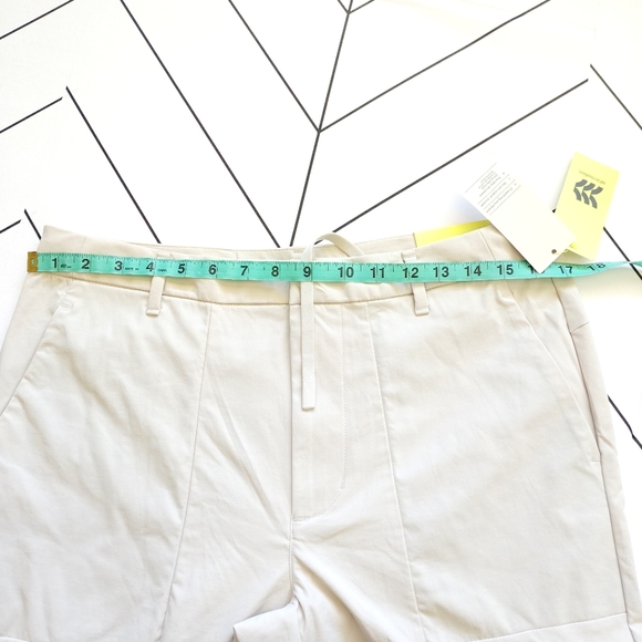 Men's All in Motion Commuter Pants Size 32×32 Beige. - Picture 4 of 7